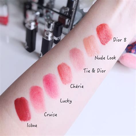 Dior Addict Extreme Lipstick Review & Swatches